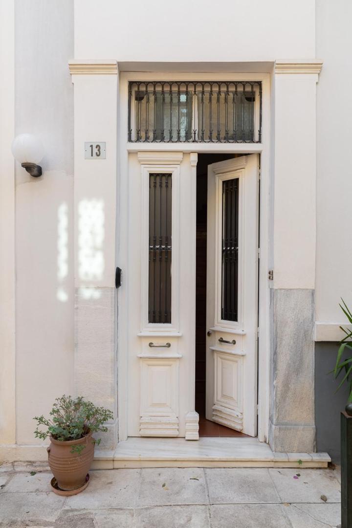 Athenian Getaway Villa In Plaka With Acropolis View By Athenian Homes Buitenkant foto